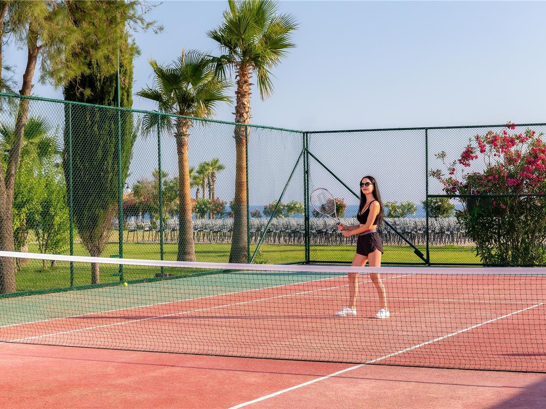 Cenger酒店住宿-Selectum Colours Side