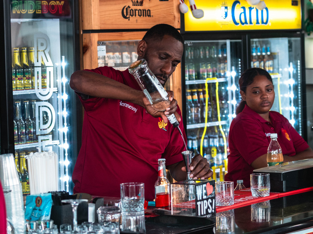 Sip On The Ave-Woodbrook必去景点