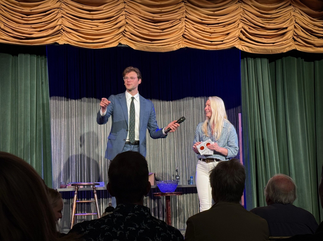 The Illusionist At The Palace Theater-旧金山必去景点