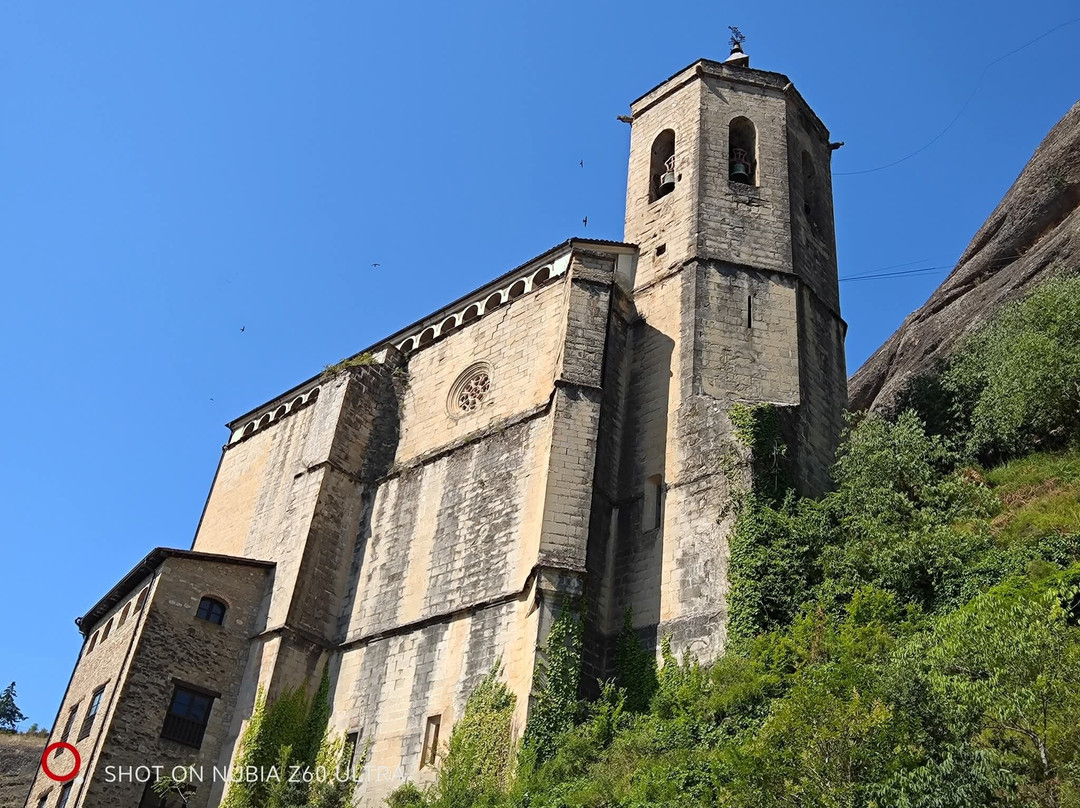 Basilica de Santa Maria de la Pena-Graus必去景点