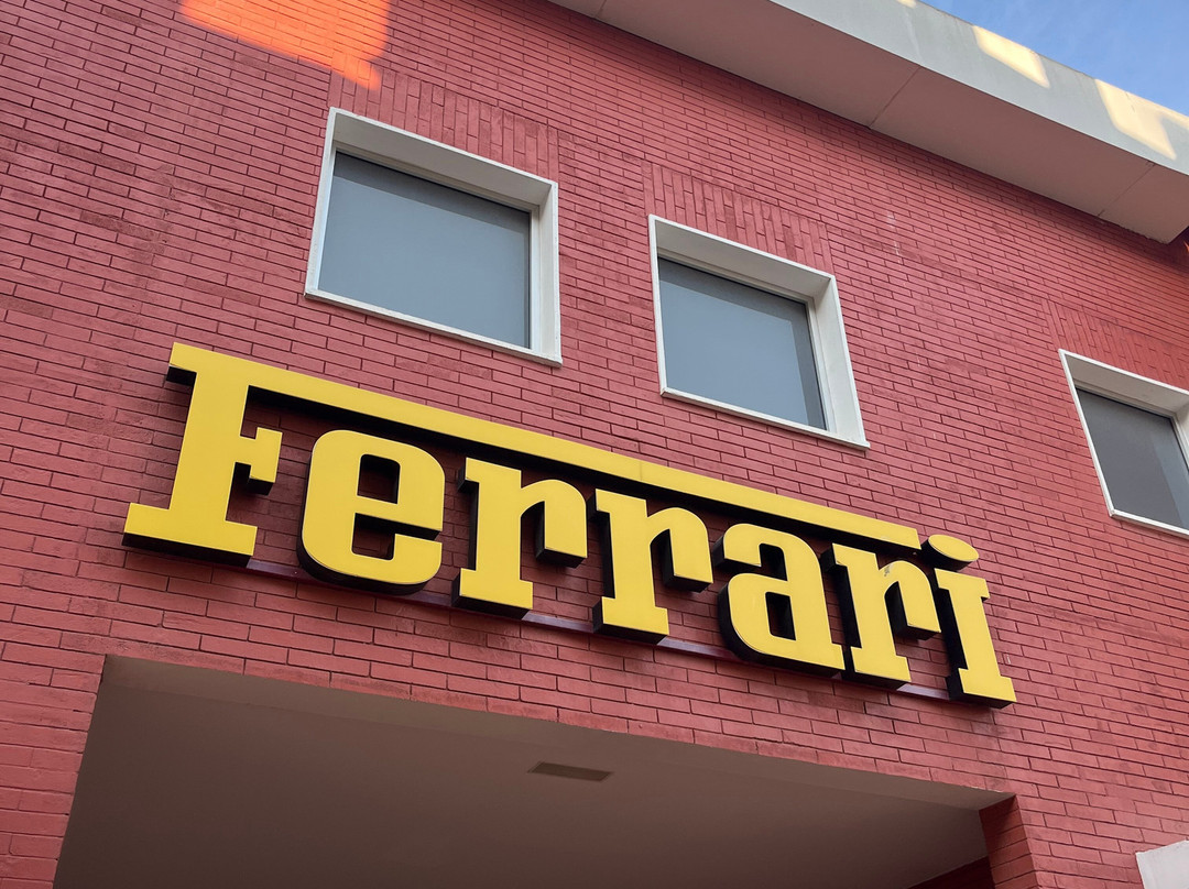 Ferrari Land-Vila Seca必去景点