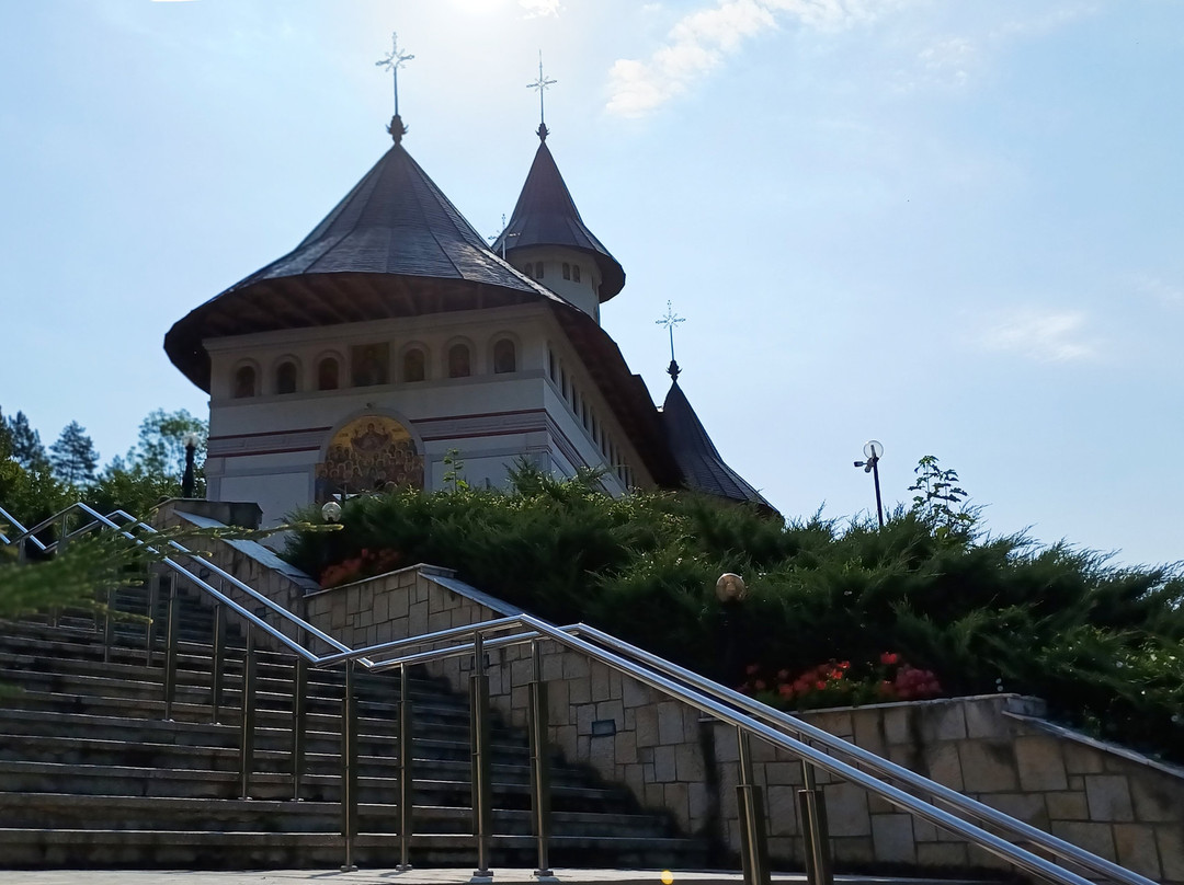 Pângărați Monastery-Piatra Neamt必去景点