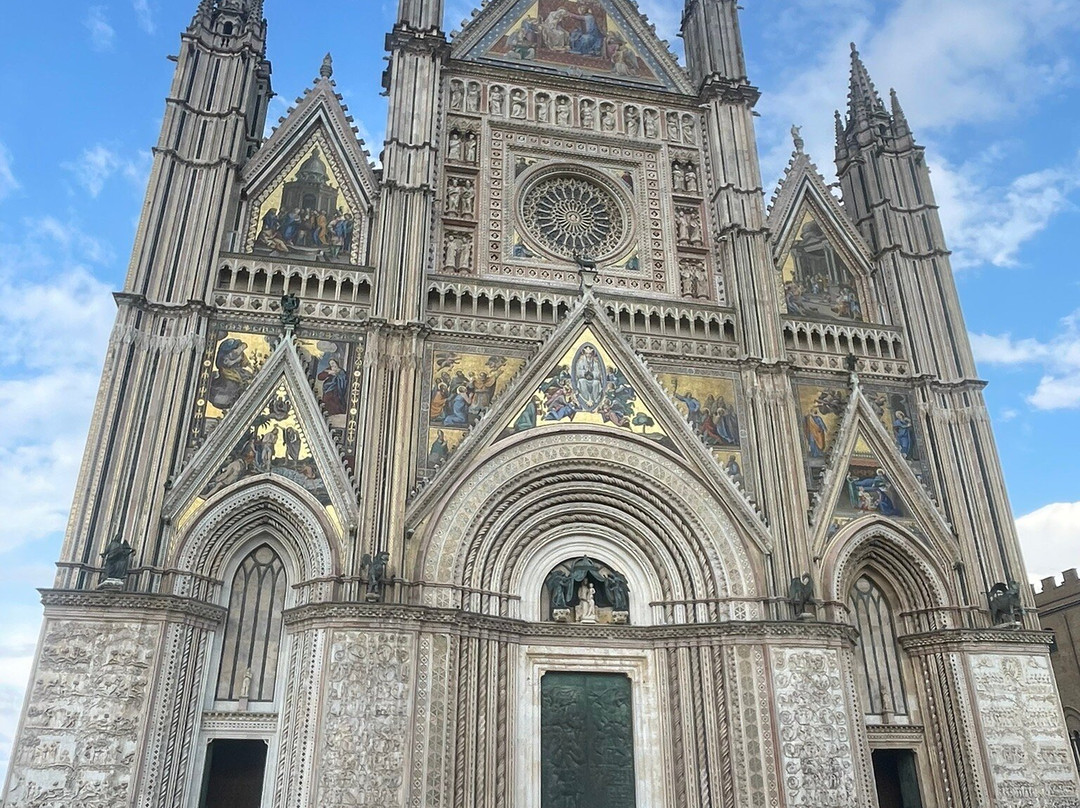 奥维多酒店主图