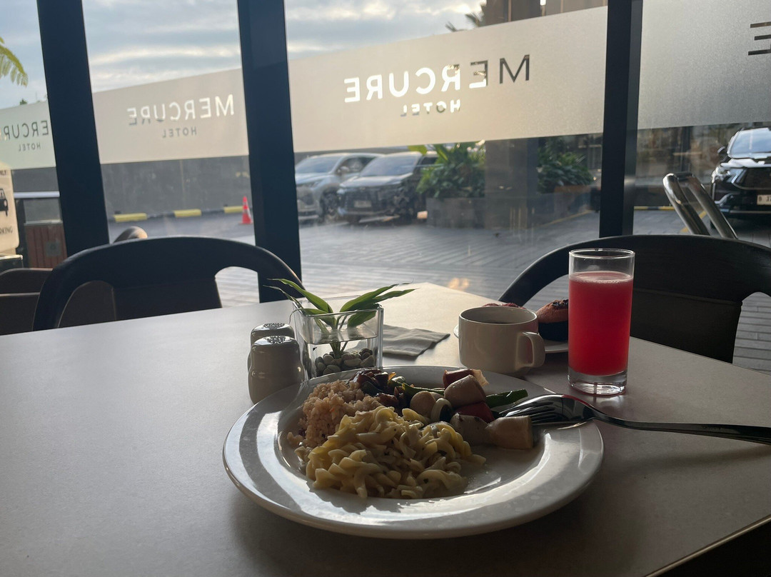 茉莉芬美居酒店