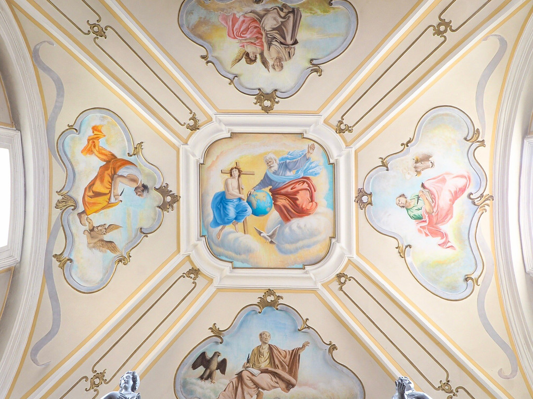 Chiesa Della Conversione Di San Paolo-Illegio必去景点