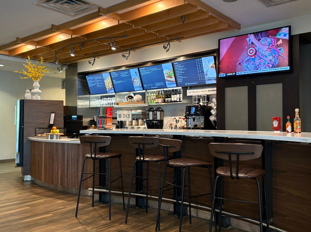 爱迪生伍德布里奇万怡酒店主图