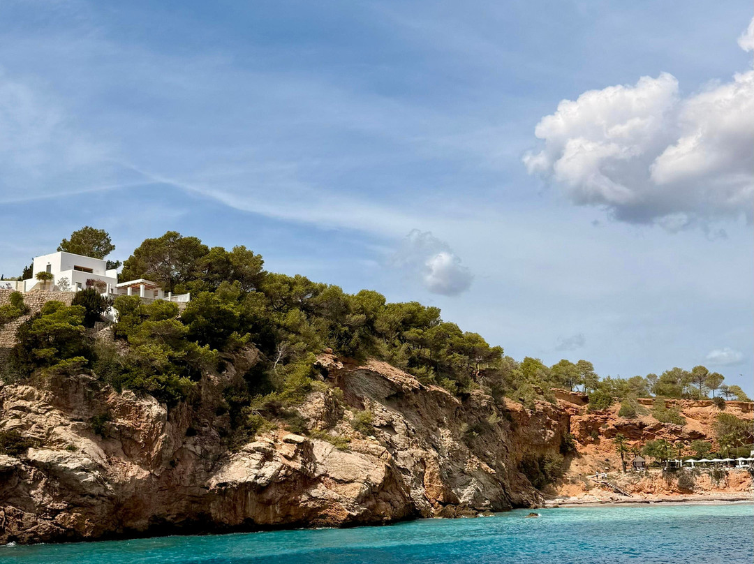 Ibiza Boat Club-博萨海滩必去景点