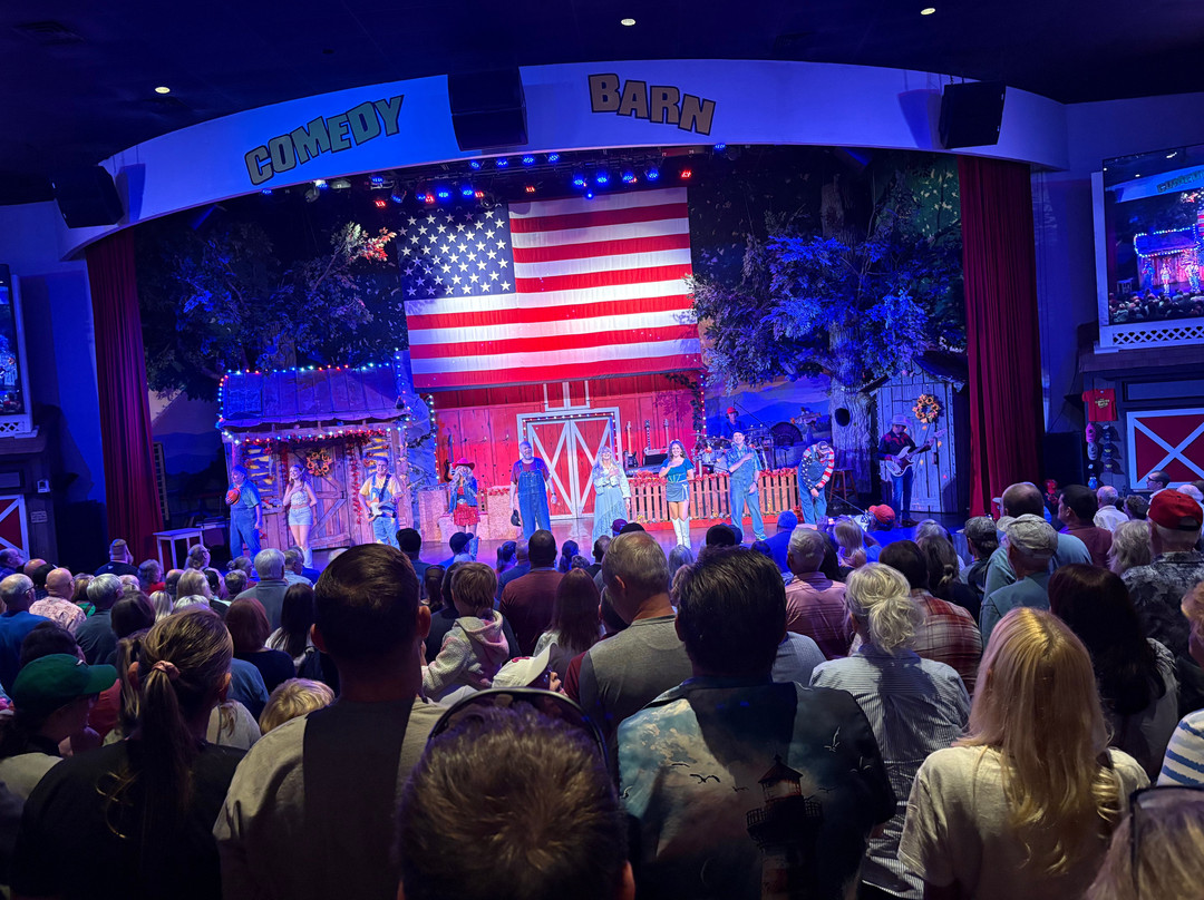 The Comedy Barn Theater-皮金福奇必去景点