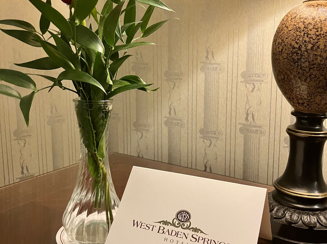 West Baden Springs Hotel主图