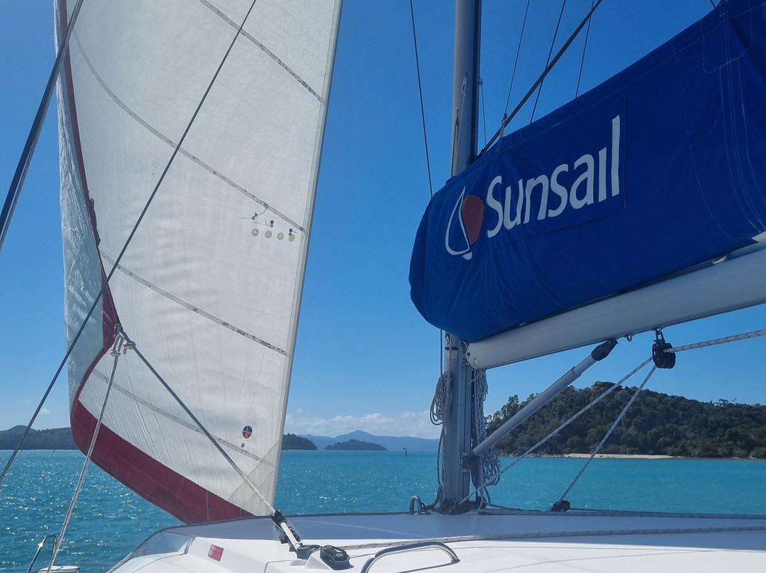 Whitsunday Rent A Yacht-艾尔利滩必去景点