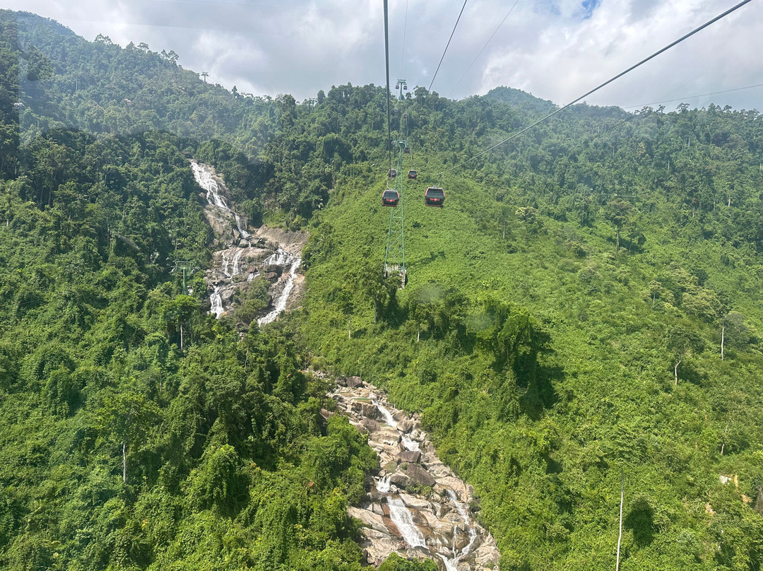 Amega Tour and general trading company limited-河内必去景点