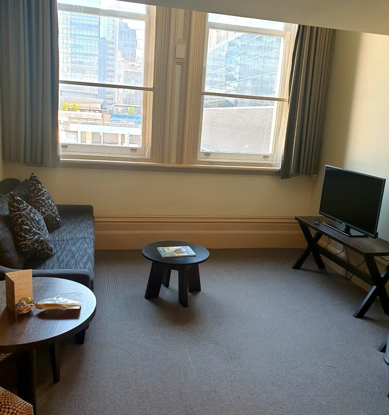 墨尔本大酒店(M家乐里连锁)主图