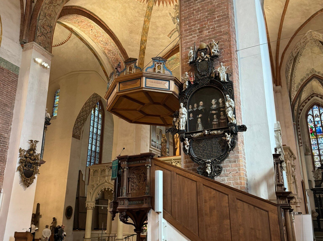 St. Peter's Cathedral (Dom)-Schleswig必去景点