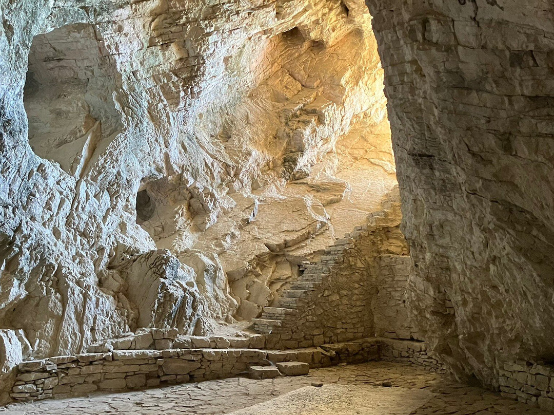 Eremo Grotta Sant'angelo-Civitella del Tronto必去景点