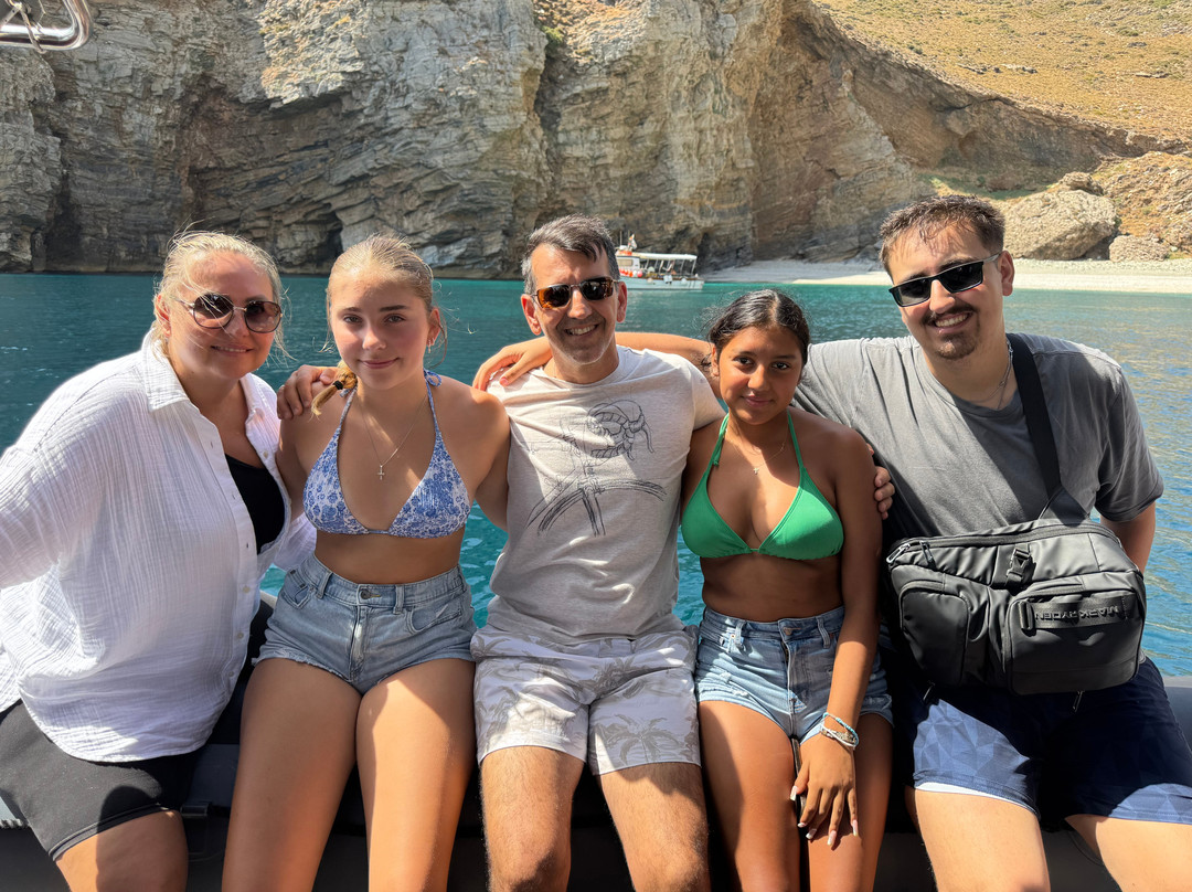 Dikelas dive center-Karystos必去景点