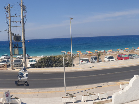 Belair Beach Hotel主图