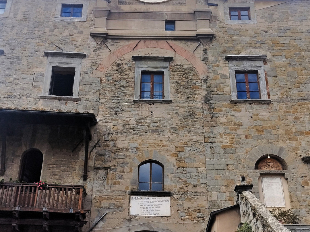 共和广场-科尔托纳必去景点