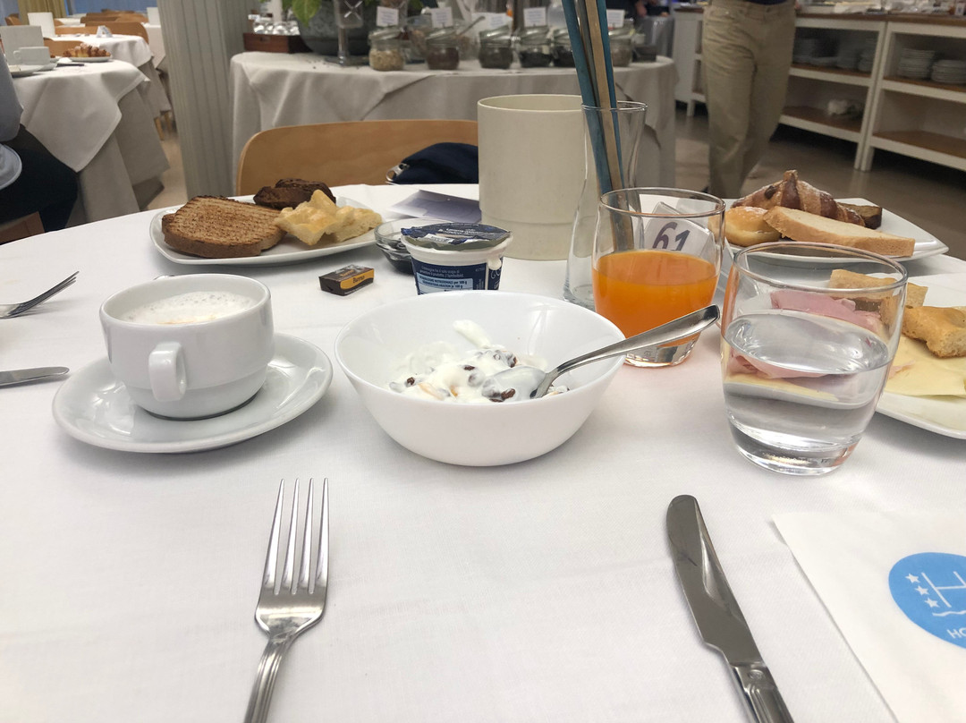 多利亚酒店主图
