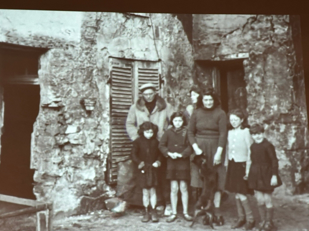 Archives nationales du monde du travail-鲁贝必去景点