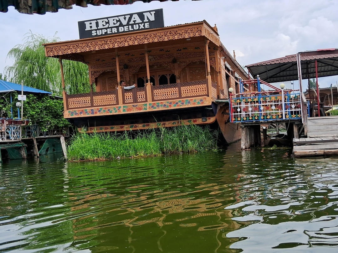 Swift Ready Go :JK Tour Operators-Baramulla必去景点