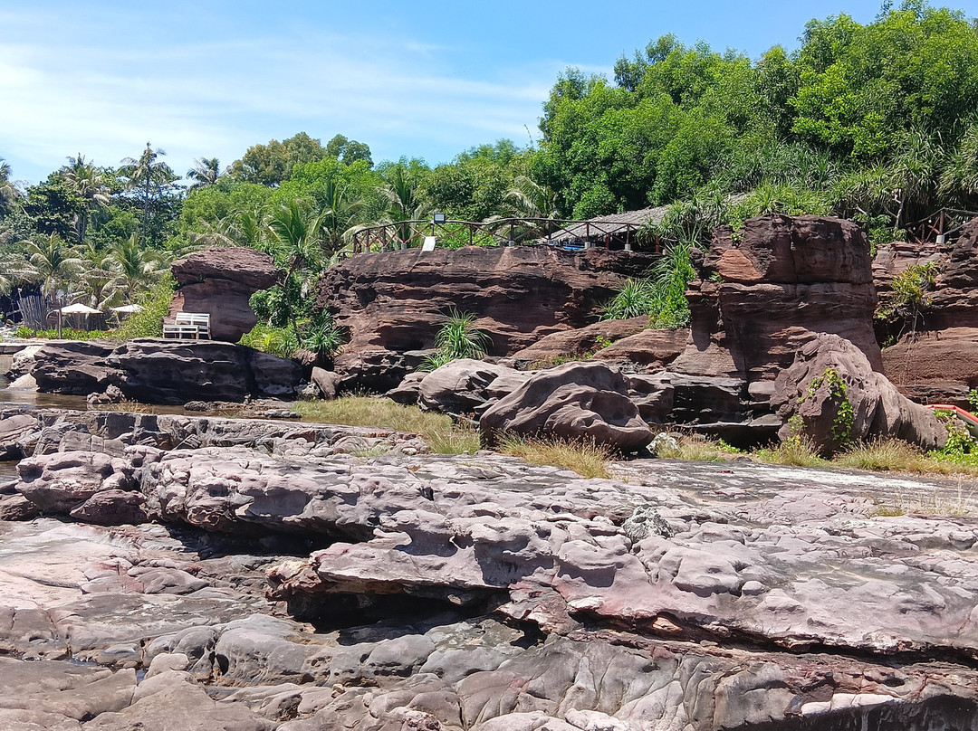 Vietmountain Travel-河内必去景点