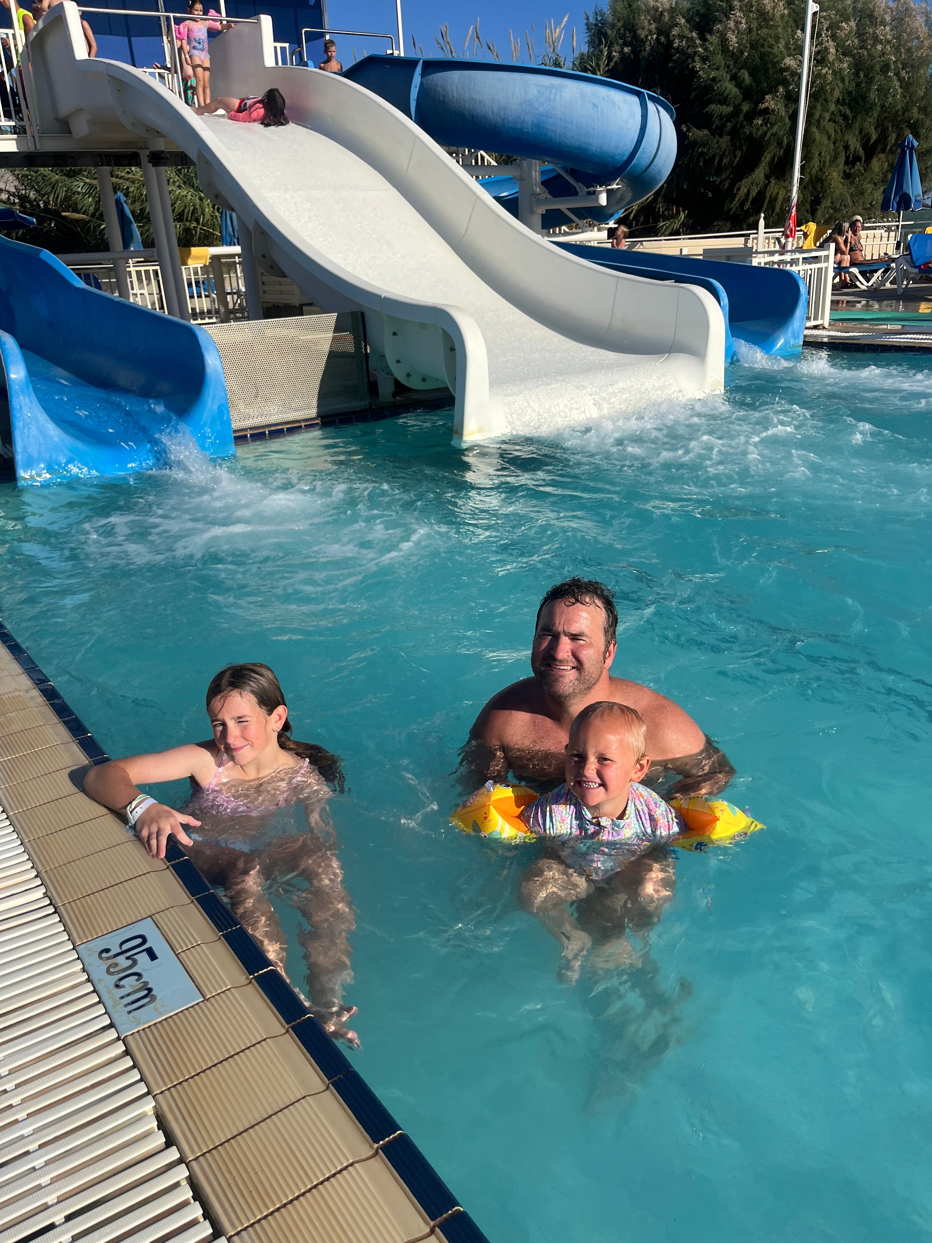 林多思公主酒店-泳池