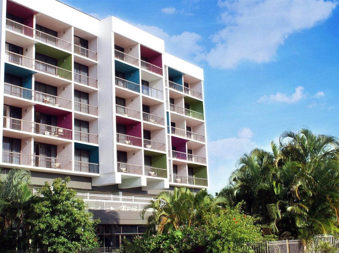 凯尔恩斯广场酒店