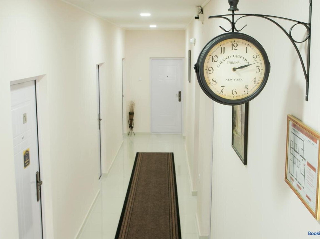 Prenociste Centar Lux主图