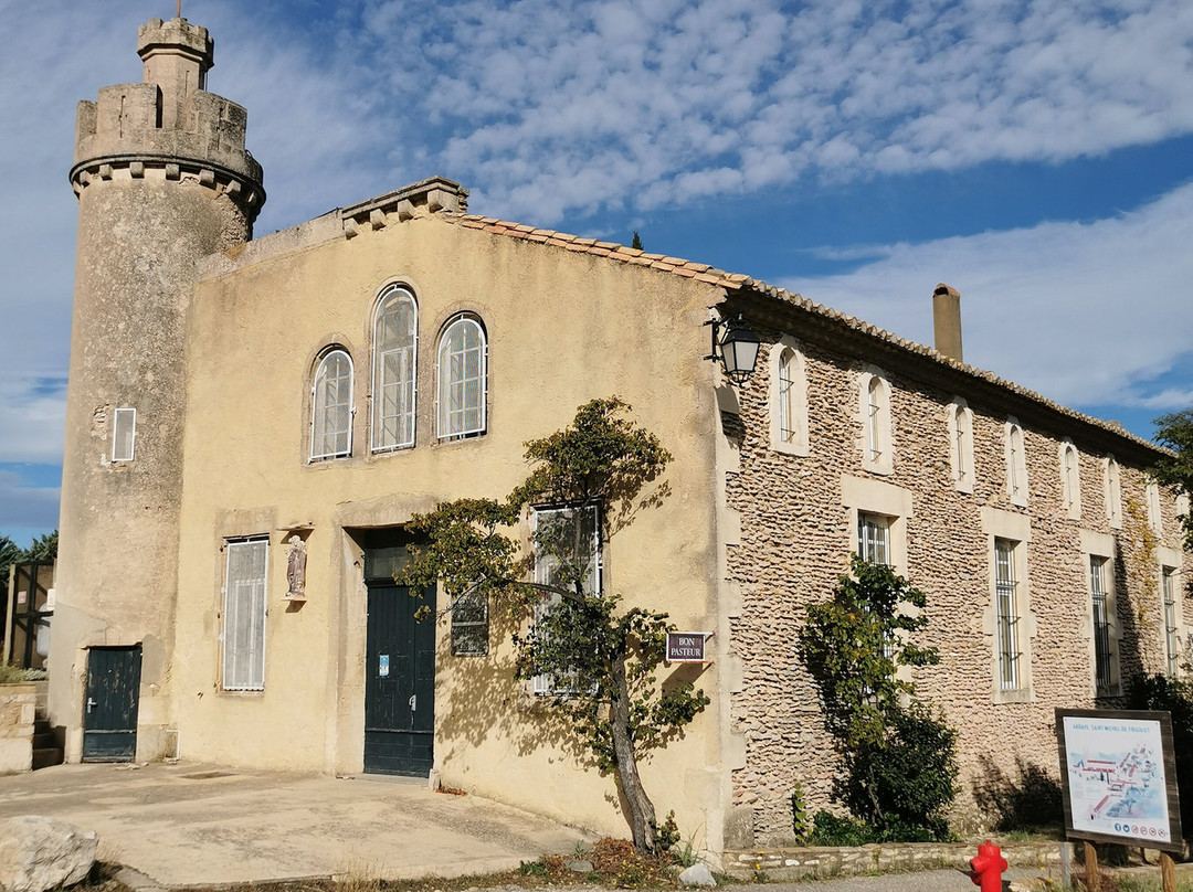 Abbaye Saint-Michel de Frigolet-塔拉斯孔必去景点