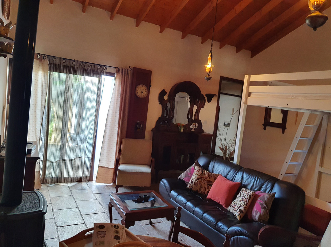 Monagroulli酒店住宿-George Houses