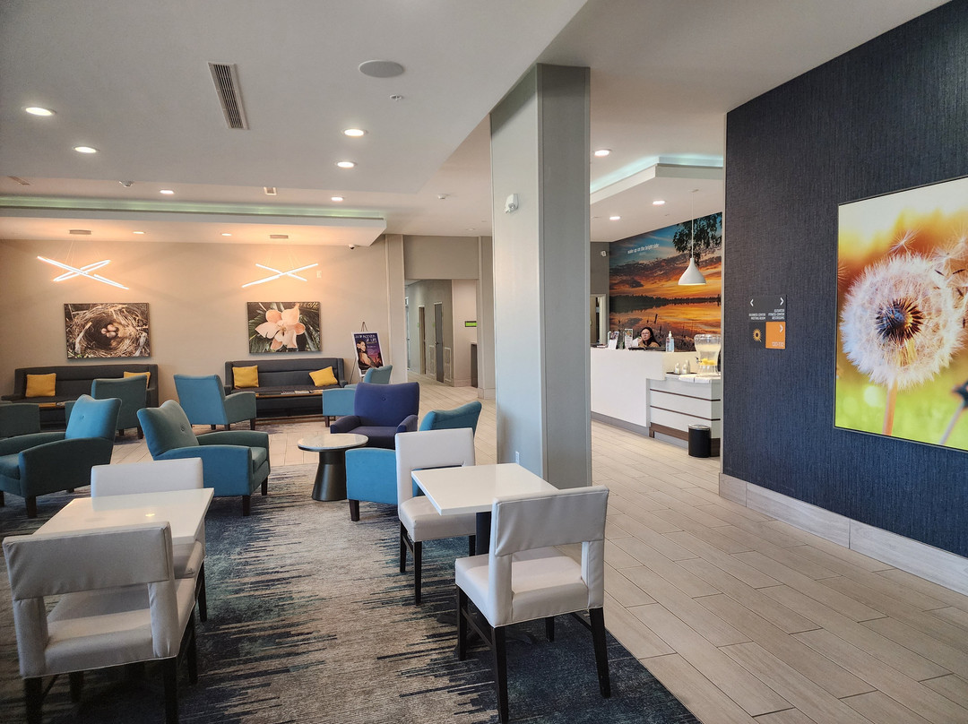 La Quinta Inn & Suites by Wyndham Valdosta主图