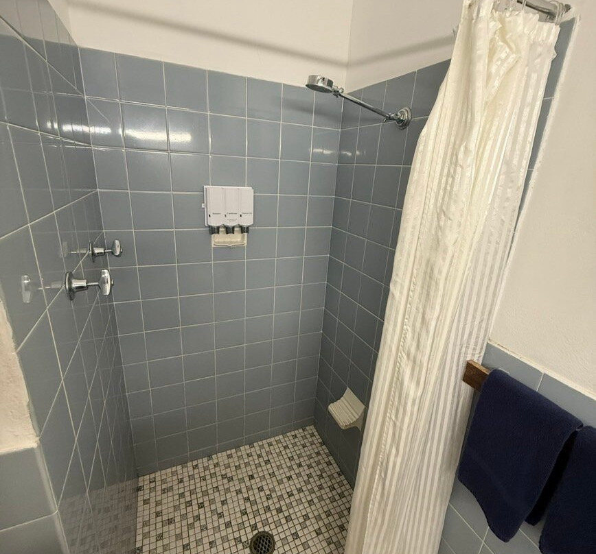 Silver Oaks Motel主图