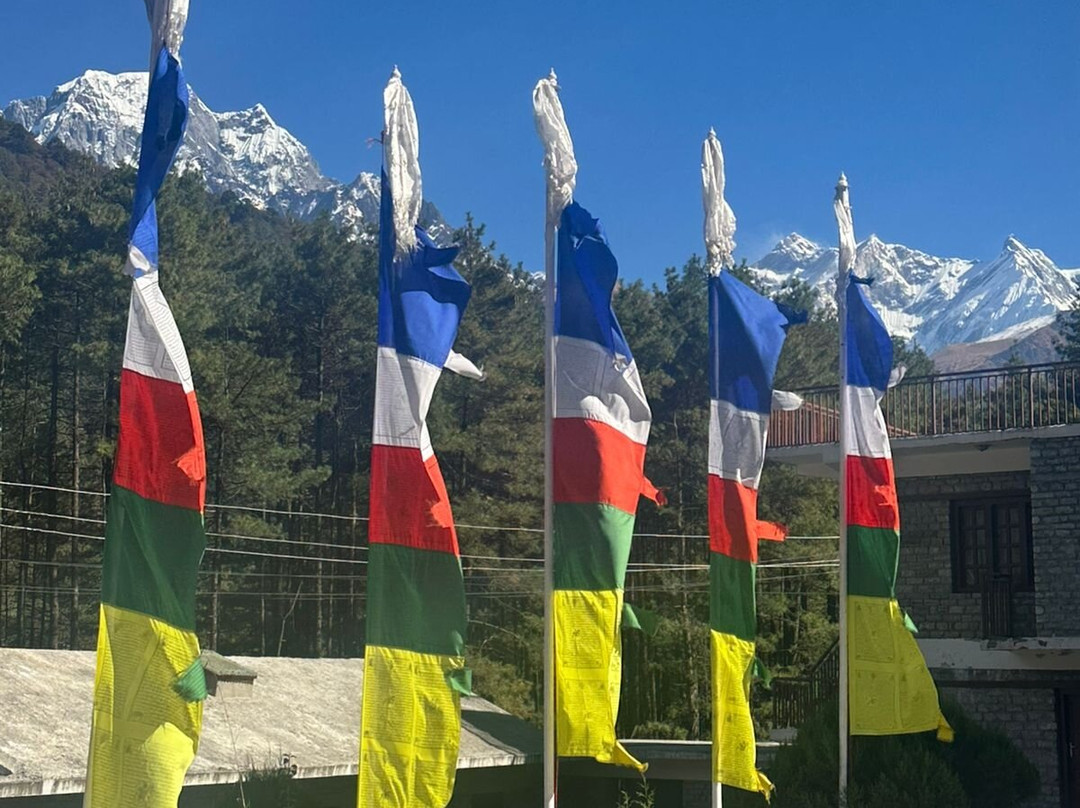 Kalopani Guest House主图