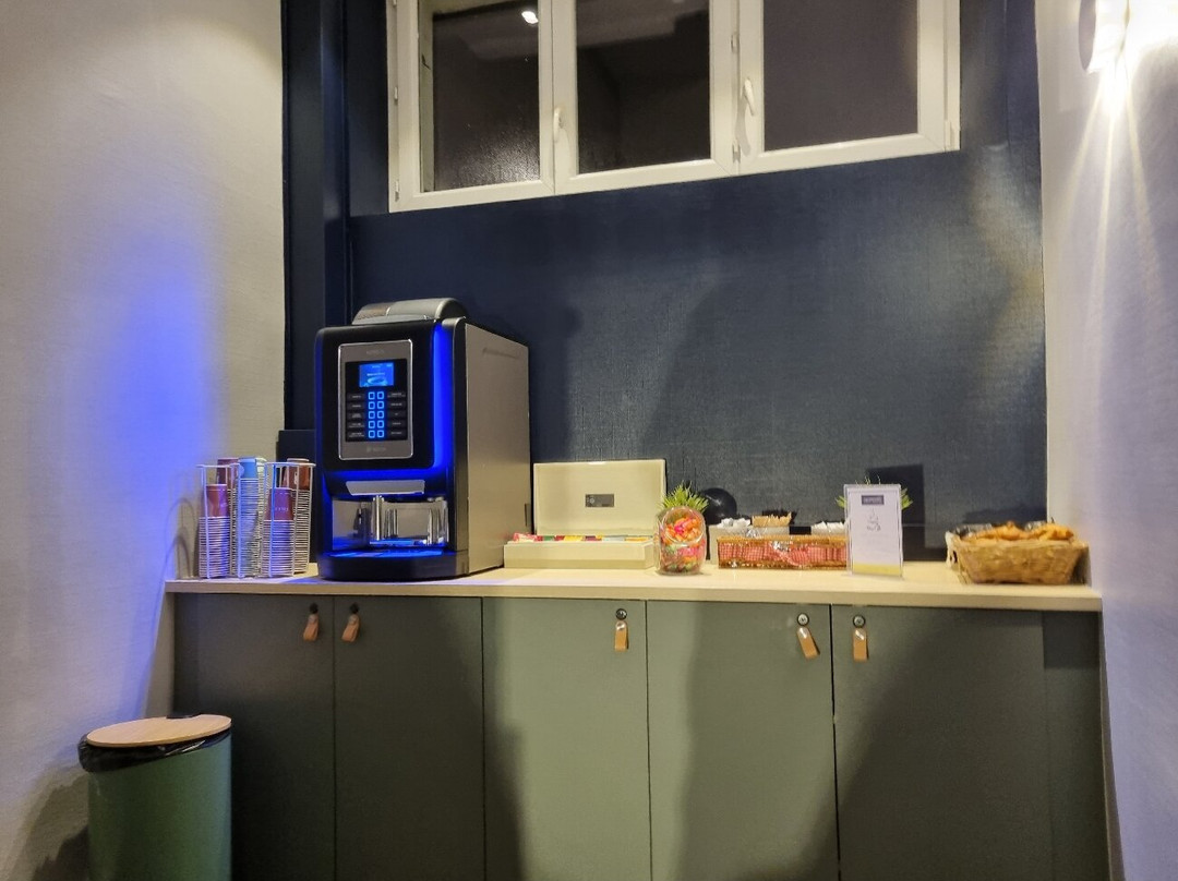 阿罗布罗基酒店主图