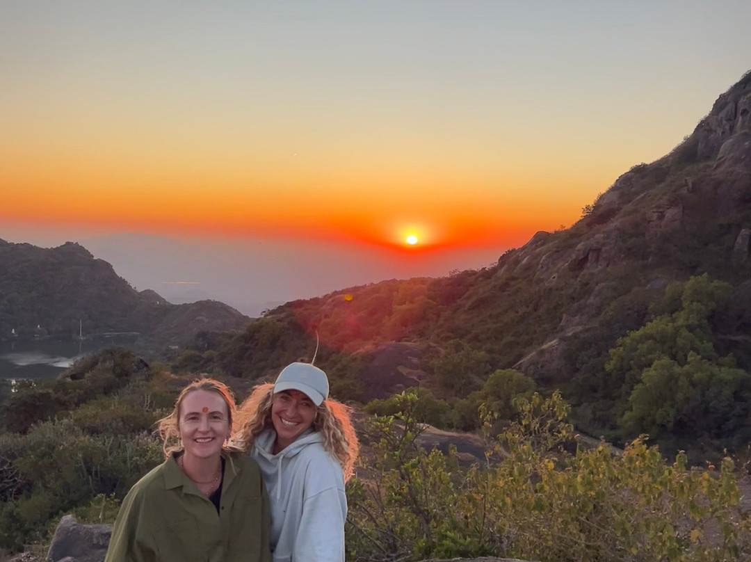 Hiking & Trekking Company Mount Abu-阿布山必去景点