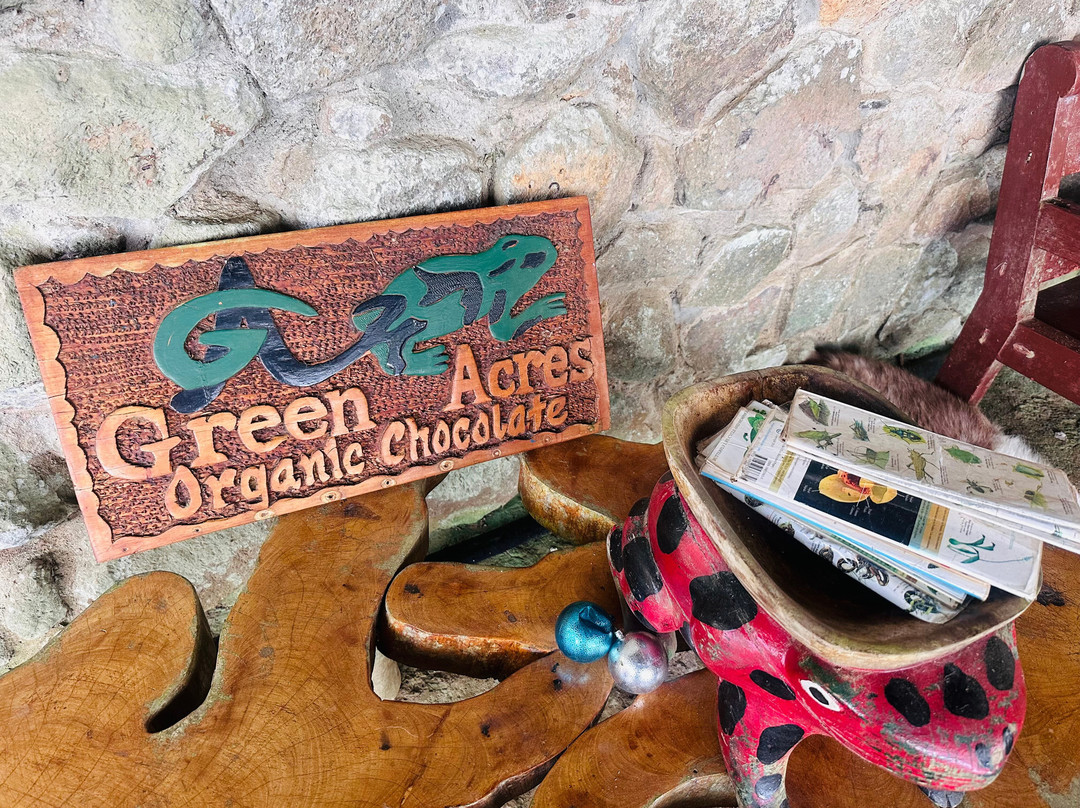 Green Acres Chocolate Farm and Nature Preserve-Cerro Brujo必去景点