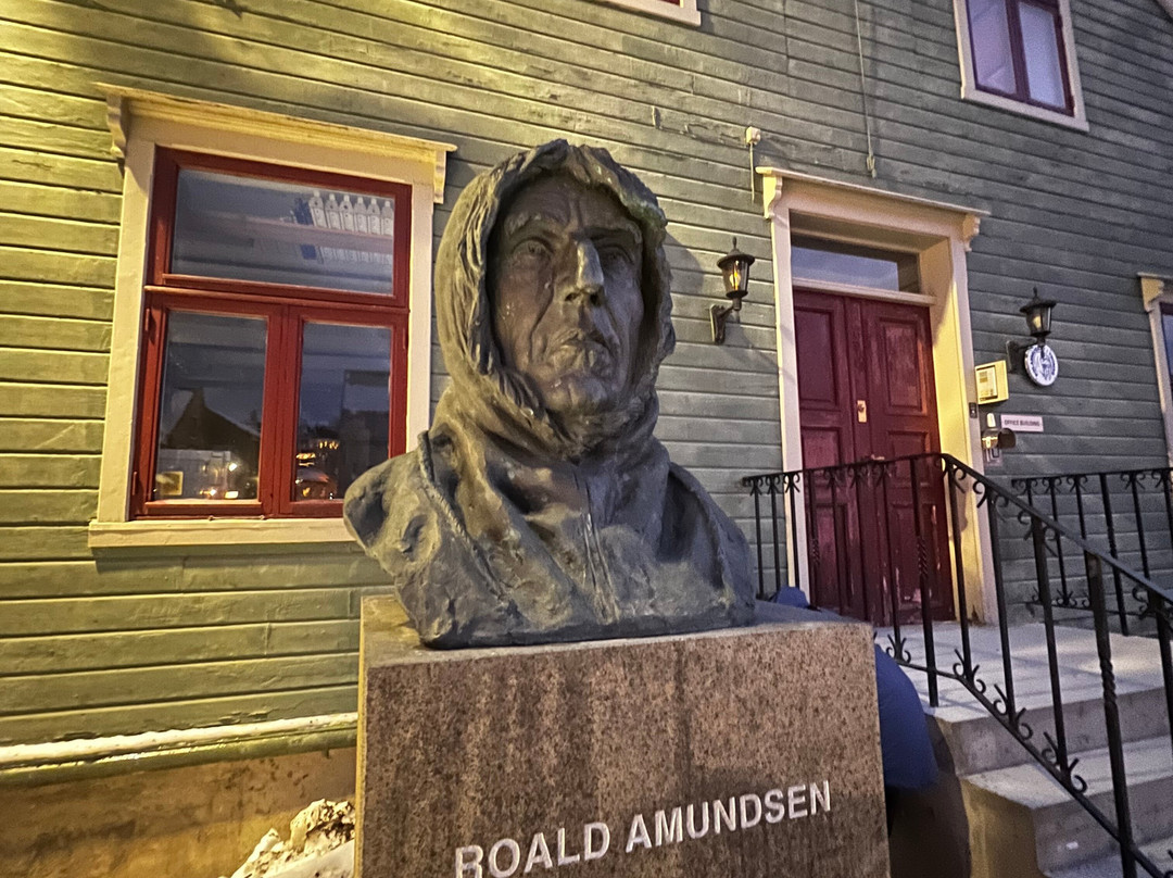 Roald Amundsen Monument-特罗姆瑟必去景点