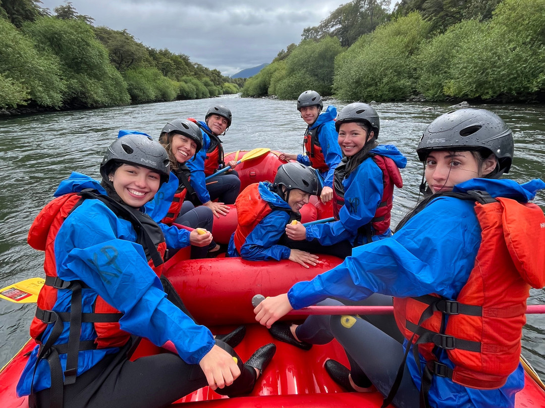 Kayak Pucon Centro Rafting-普孔必去景点