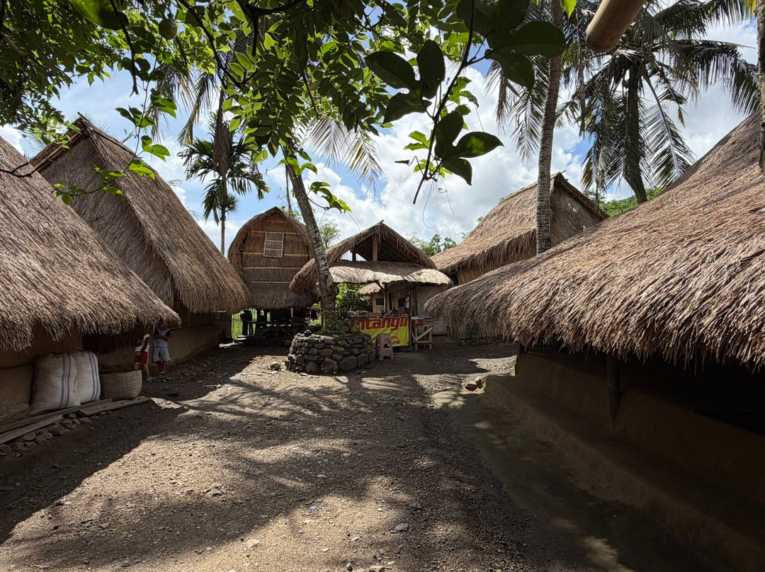 Sukarara Village-龙目岛必去景点