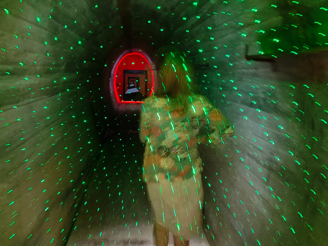 Stony Batter Tunnels-怀系奇岛必去景点