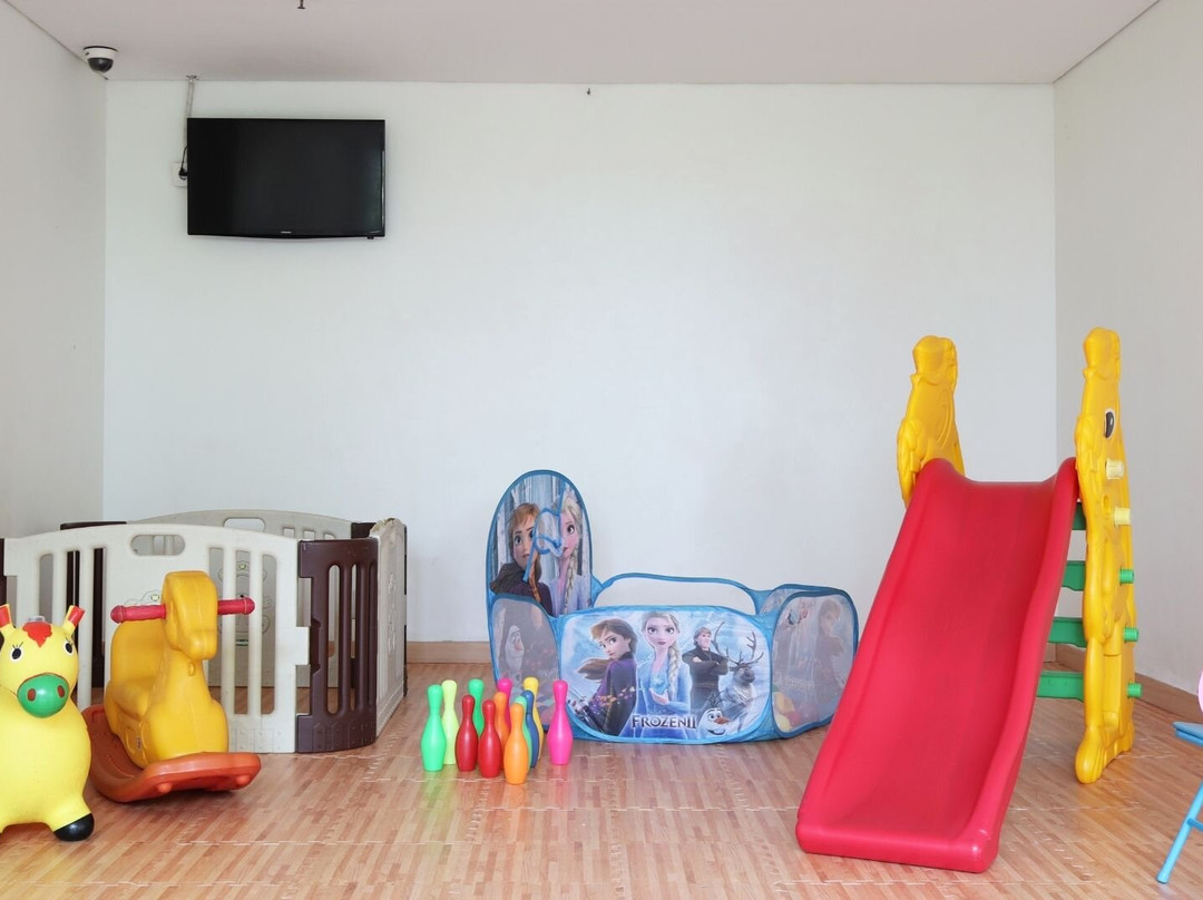 斯库塔广场哈里酒店主图