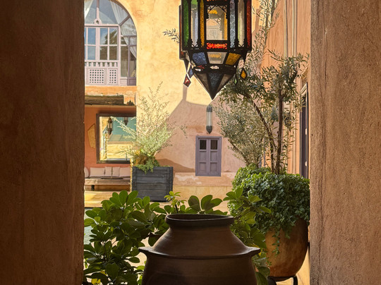 卡拉万瑟拉酒店主图