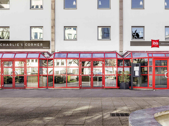 Nanterre酒店住宿-楠泰尔拉德芳斯宜必思酒店