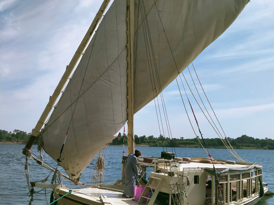 Hamdy Cook Felucca-亚斯文必去景点