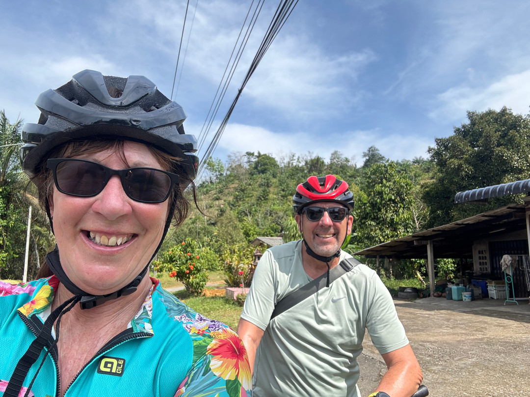 Hands Experiences Bicycle Tour (Thailand)-拉克山必去景点
