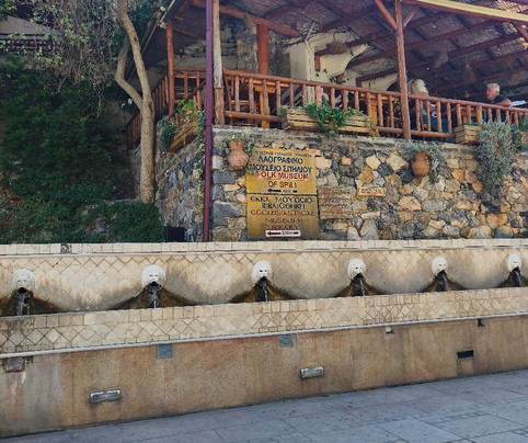 The Lion Fountains-Spili必去景点