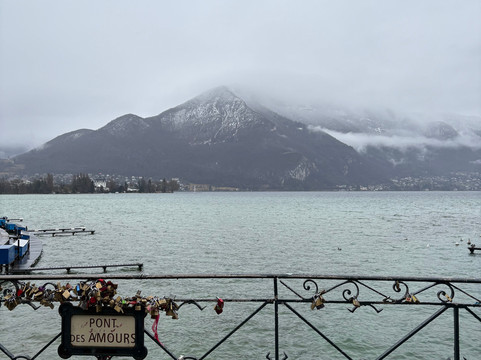  阿纳西爱之桥-安纳西必去景点