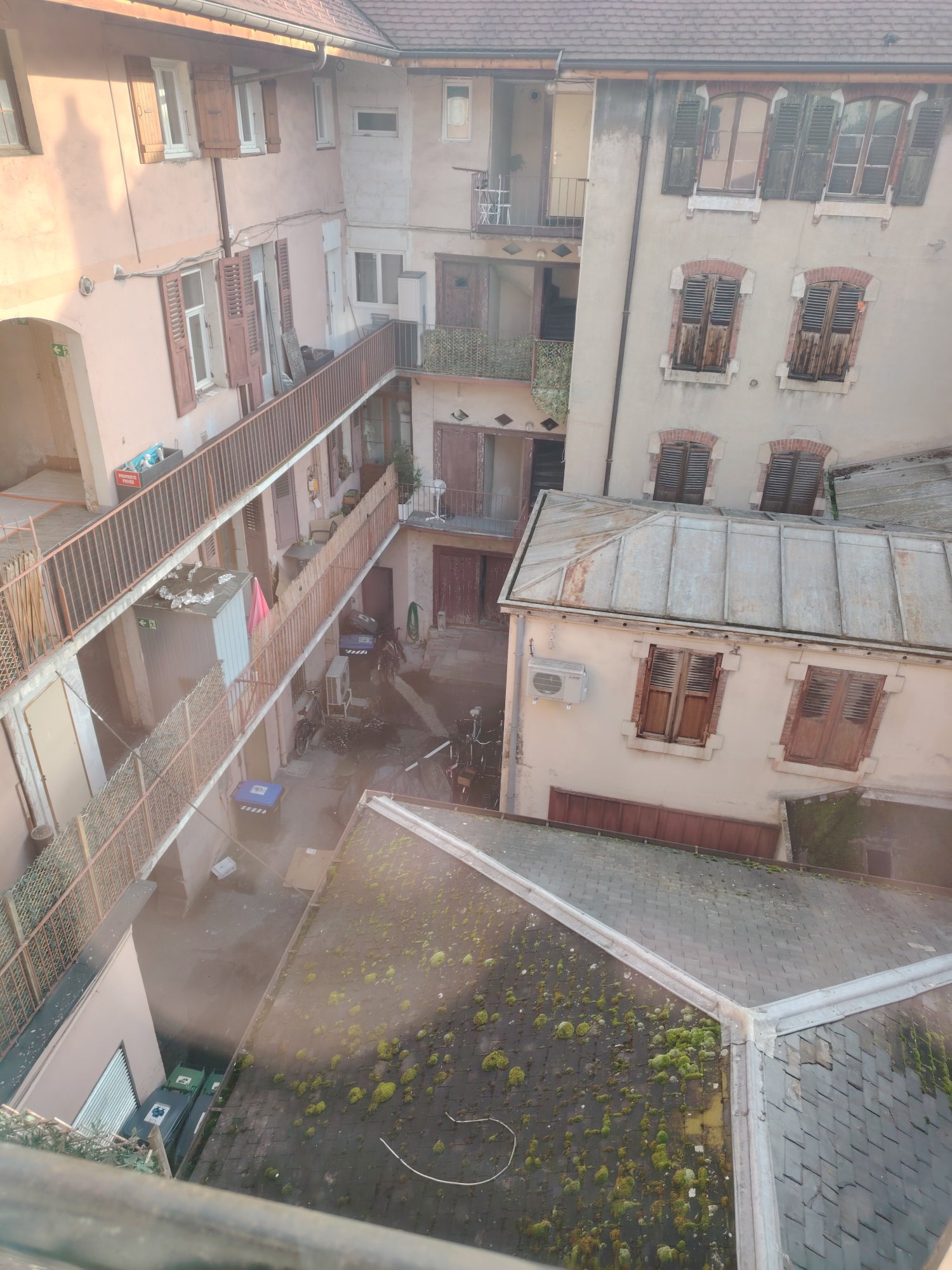 Hotel des Alpes-官方