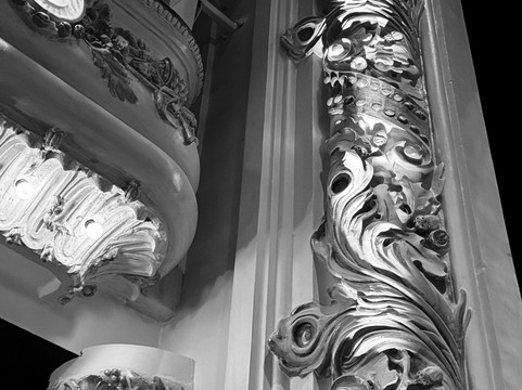 Theatre des Varietes-贝济耶必去景点