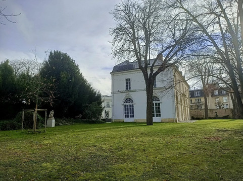 Museum Paul-Belmondo-布洛涅-比扬古必去景点